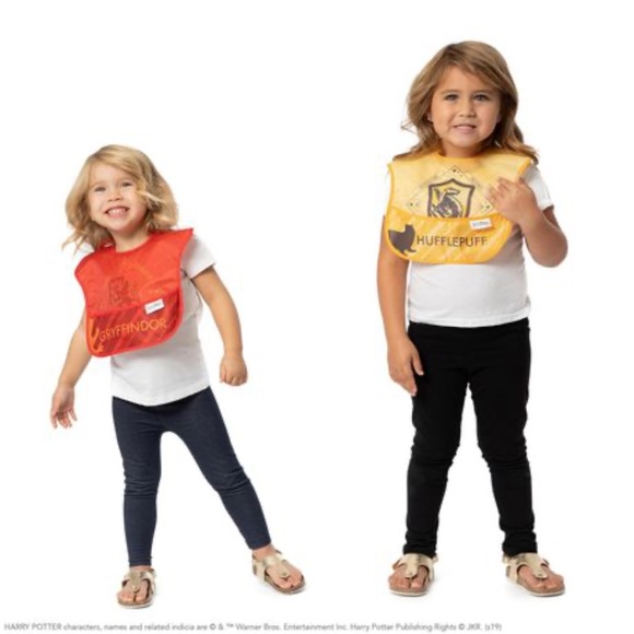 New 6-24m Harry Potter x Bumkins Hufflepuff waterproof bibs. 3 pack. BNWT. - Picture 3 of 7